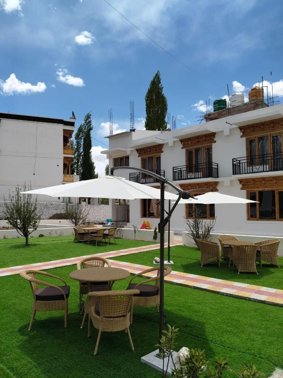 Property building, Garden, Garden view