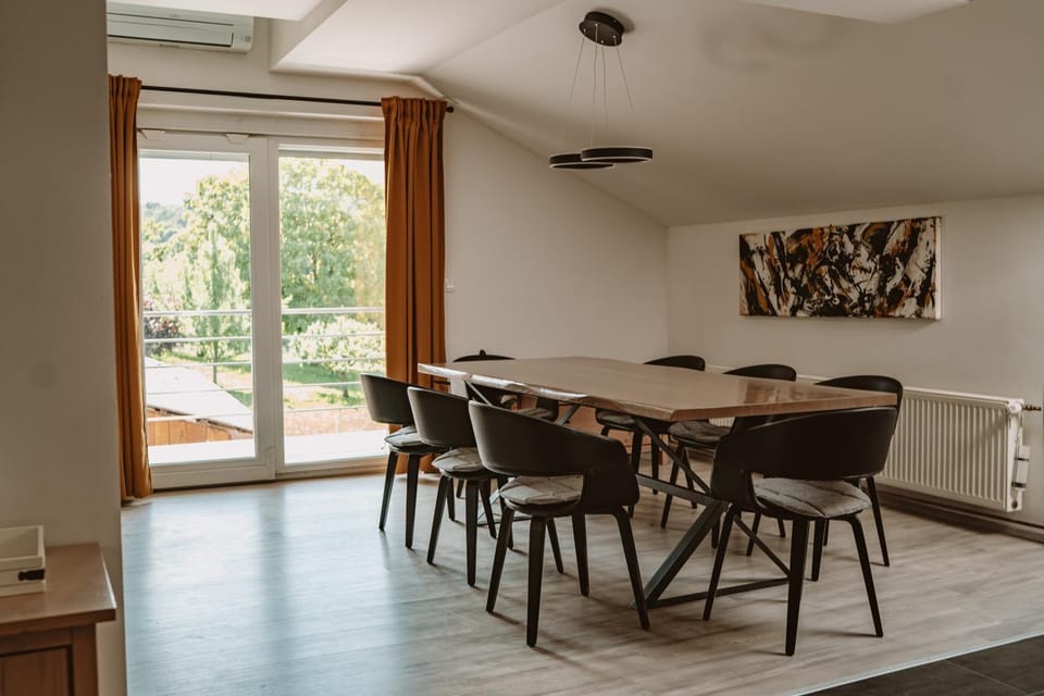 Living room, Seating area, Dining area