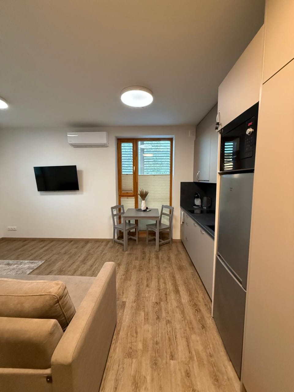 Communal lounge/ TV room, Living room