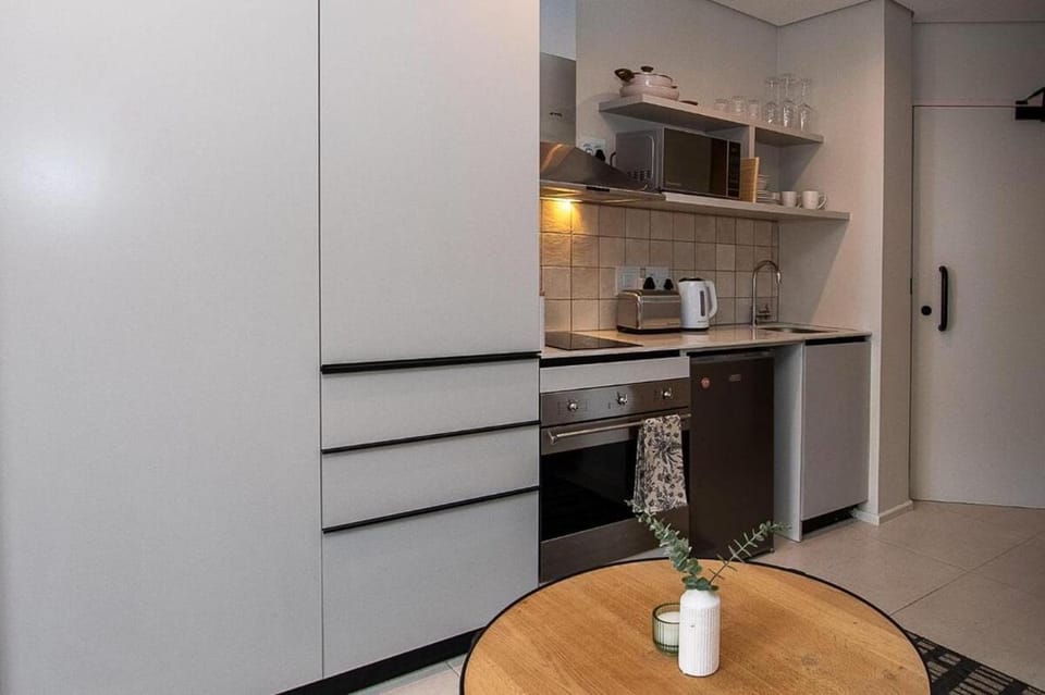 Trendy Studio at The Rose Apartment in Cape Town