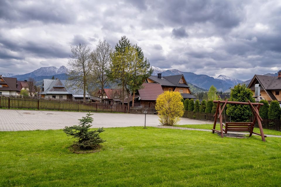 Day, Garden, Mountain view