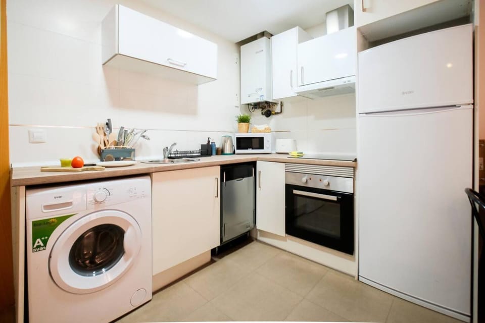 Suite Somontano | 1 Dormitorio | 4 Pax | Balcón Apartment in Zaragoza
