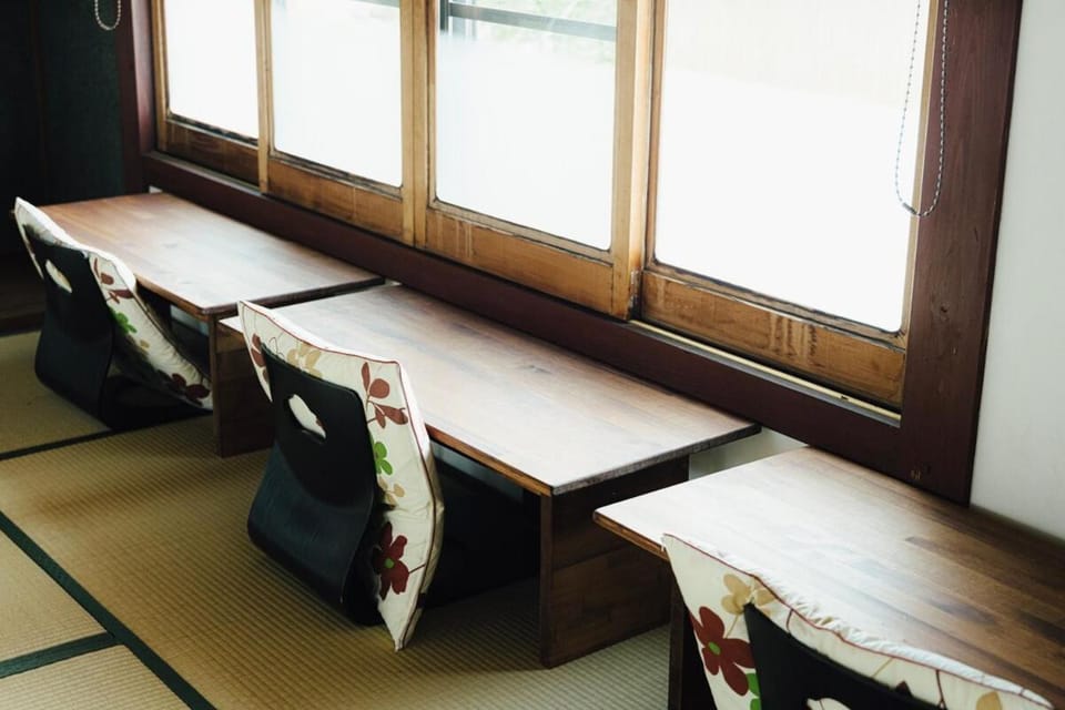 上丹生"かみにゅう"山根邸本館フルリノベーション古民家一棟貸切22名まで Chalet in Shiga, Japan