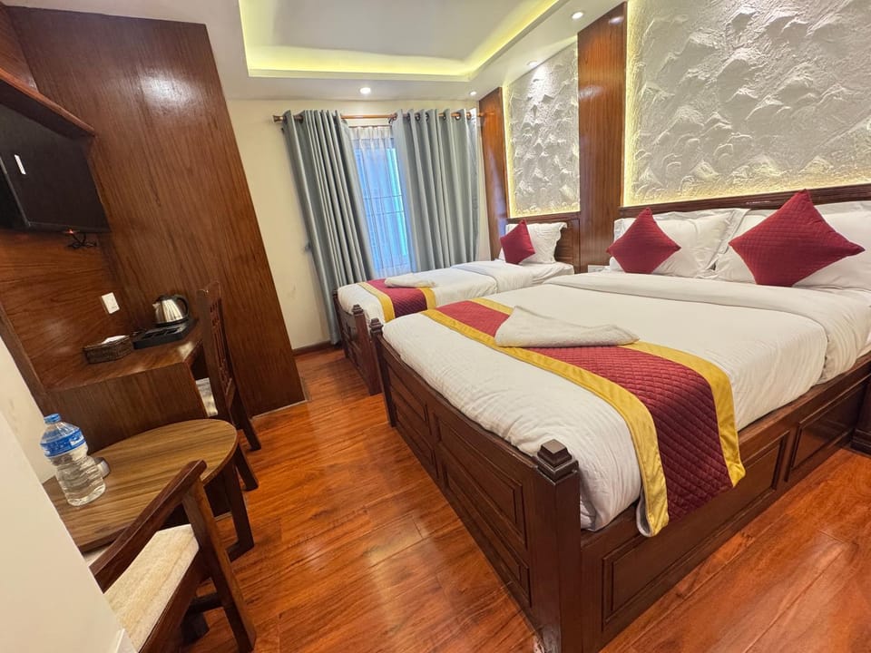 Bed, TV and multimedia, Coffee/tea facilities, Living room, Photo of the whole room, Seating area, Bedroom, towels