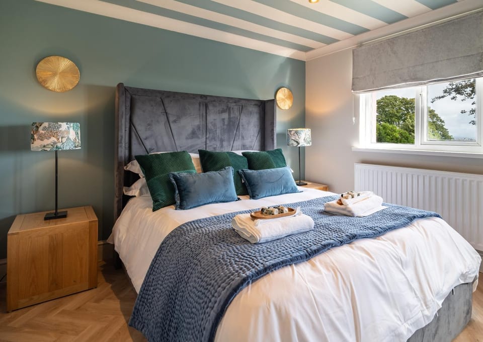 Priory Bay Escapes - Alba Apartment in Wales