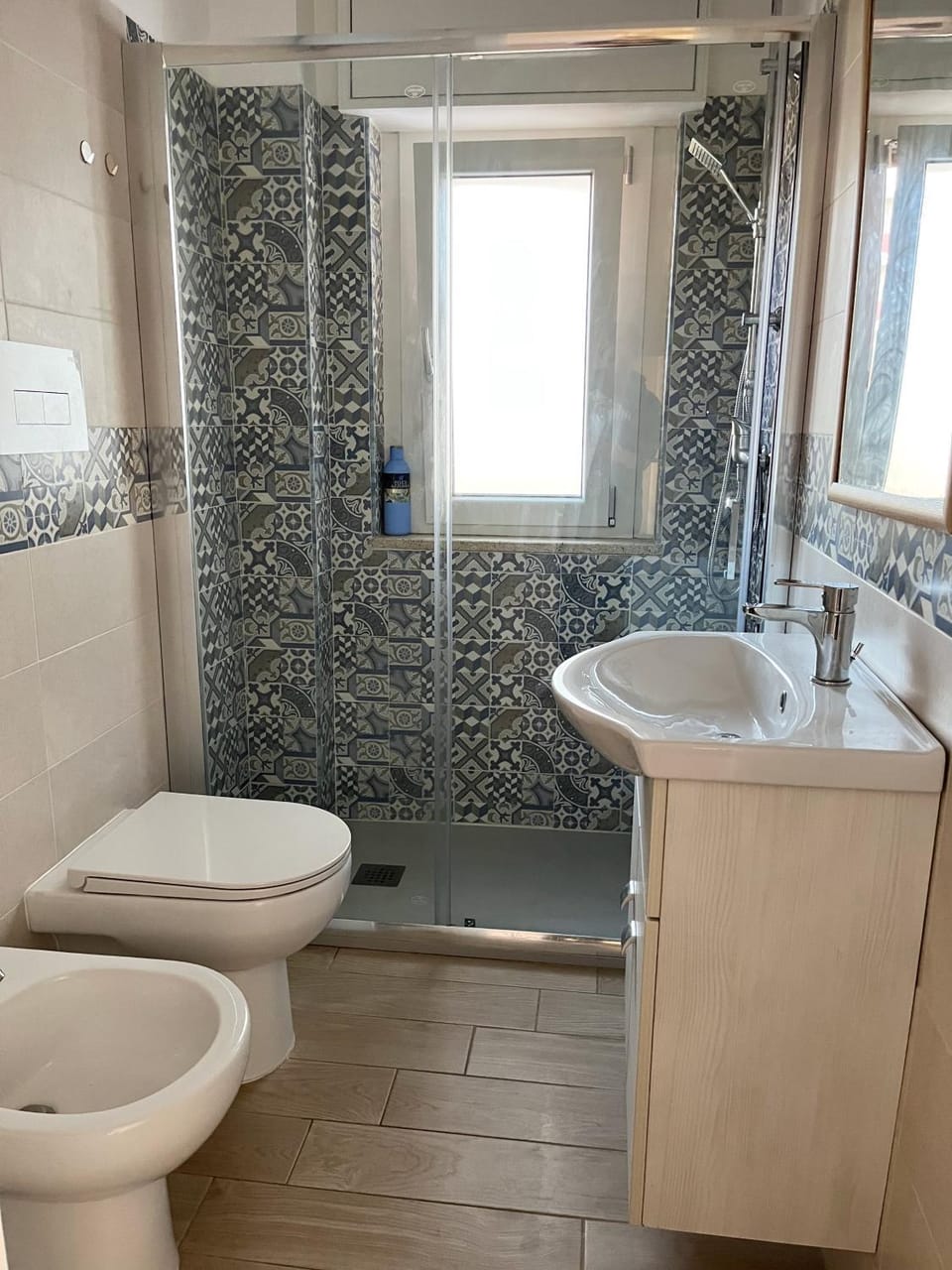 Shower, Toilet, Bathroom, bidet