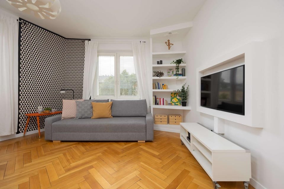 TV and multimedia, Living room