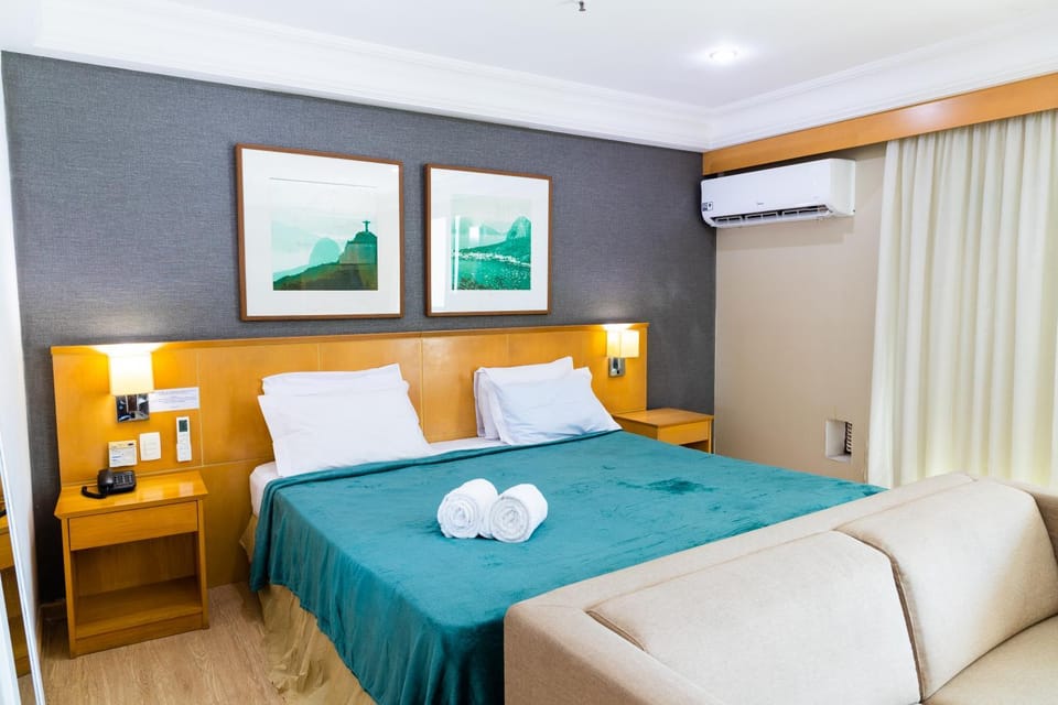 Barra balcony flat - Pool, gym, parking space and beach! Apartment in Rio de Janeiro