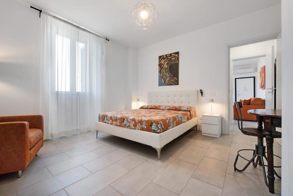 Living room, Bedroom