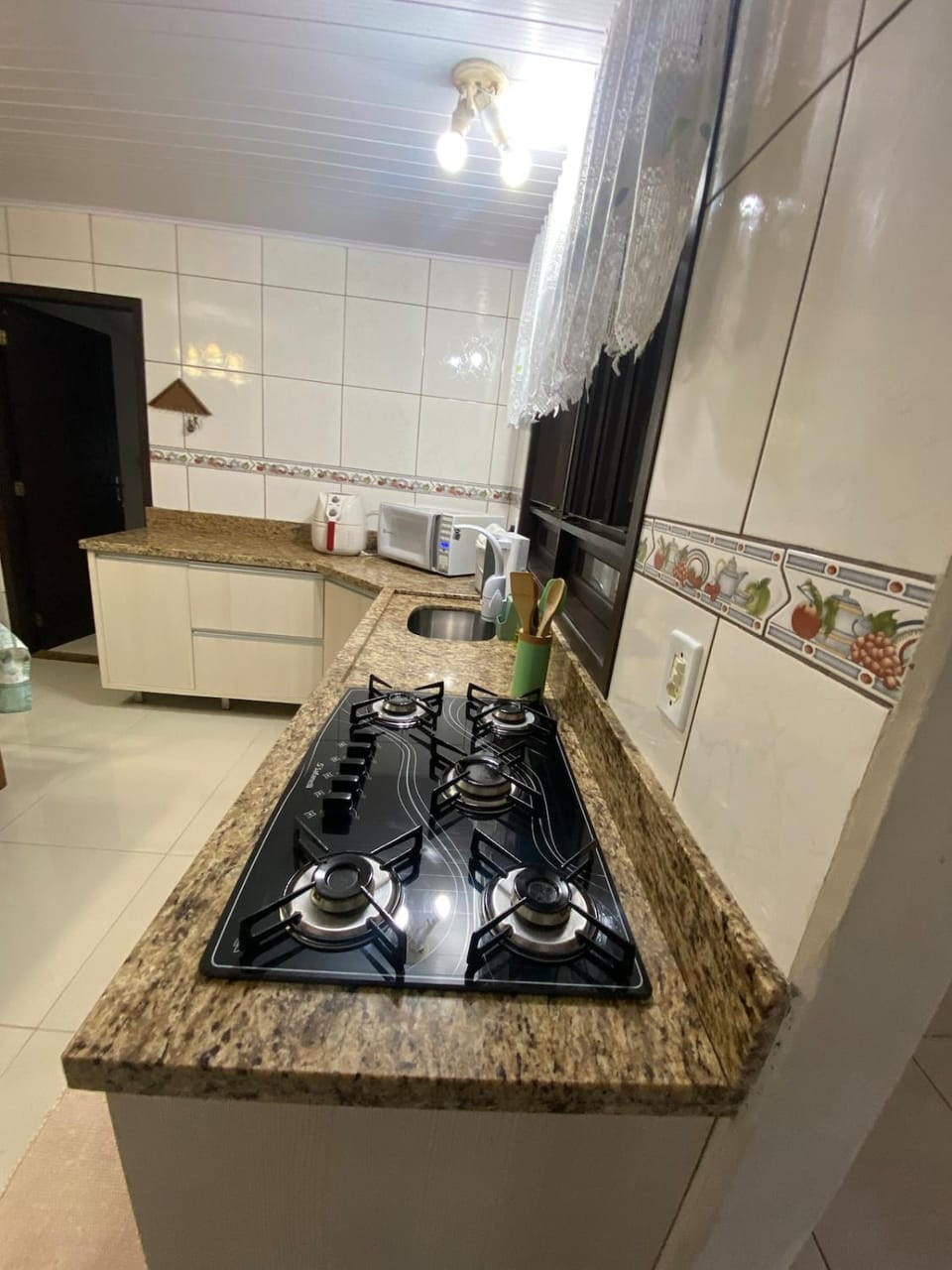 Spacious house with air-conditioning 3 km from BR 101 House in Joinville