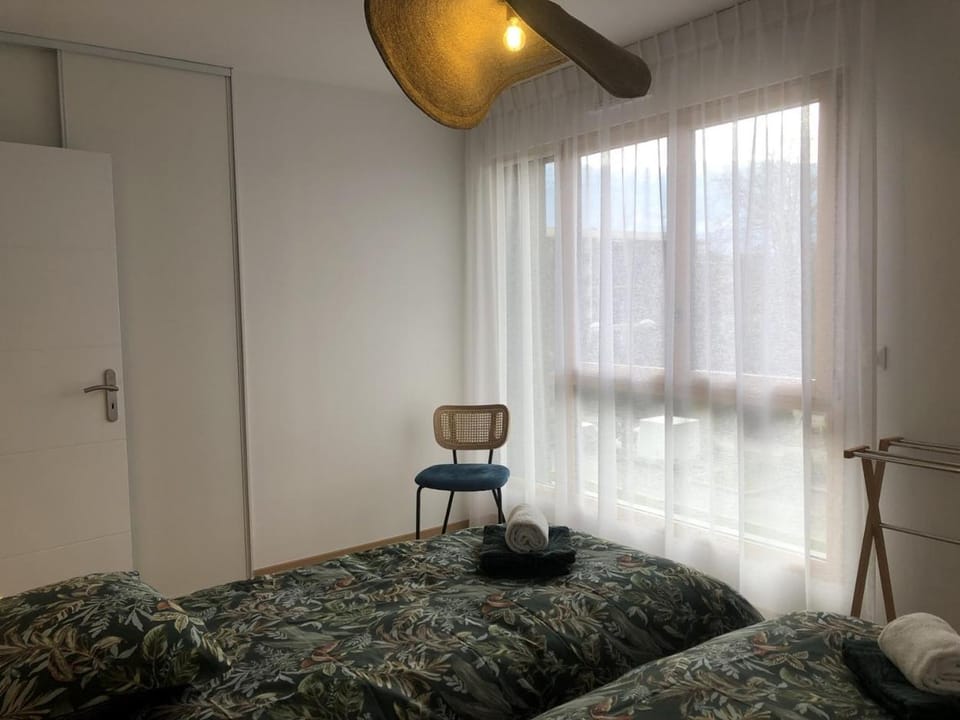Bed, Bedroom, wardrobe