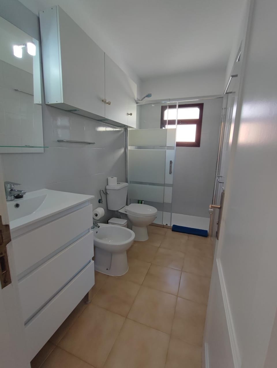 Shower, Toilet, Bathroom, bidet