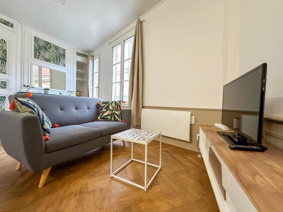 Le Foyer Chartrain Apartment in Chartres