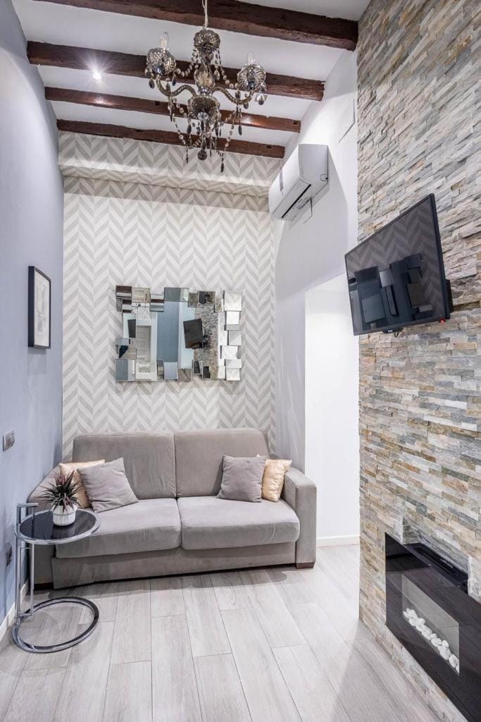 TV and multimedia, Living room, air conditioner