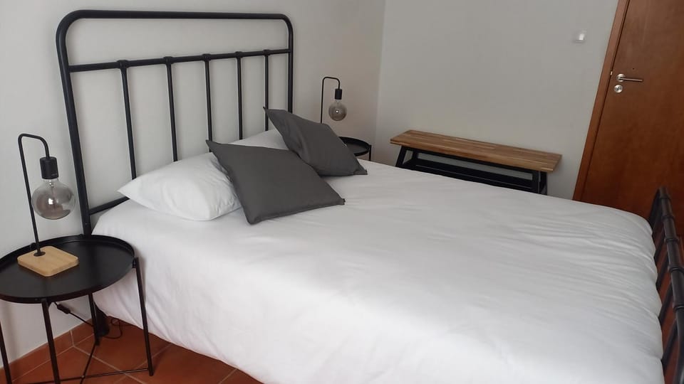 Várzea Alojamentos Turísticos Vacation rental in Vila Nova de Milfontes