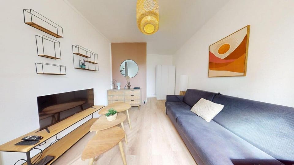 Property building, Communal lounge/ TV room, TV and multimedia, Seating area