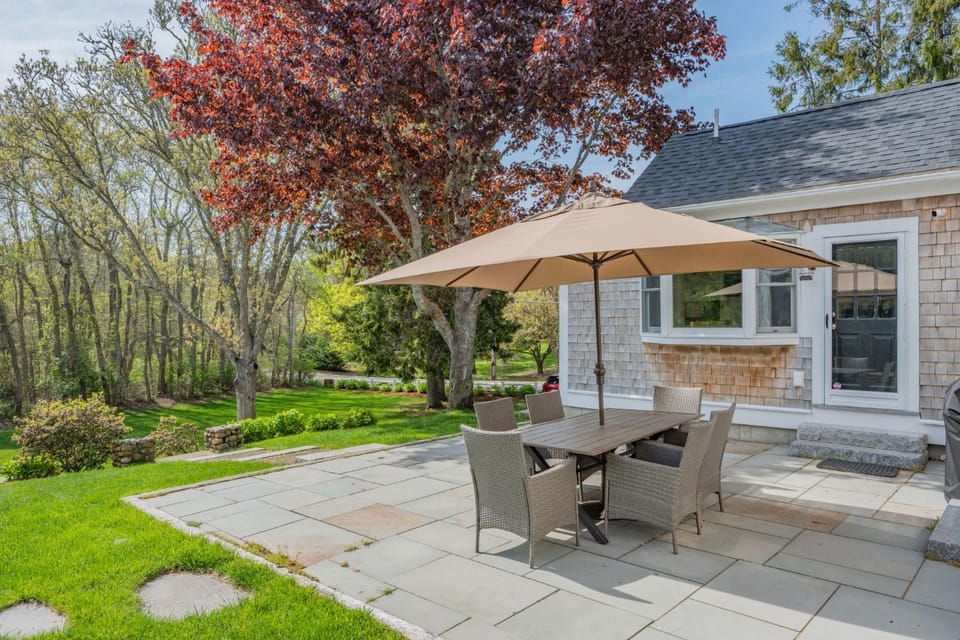 Sweet Retreat: Relax, Reconnect Unwind House in Harwich