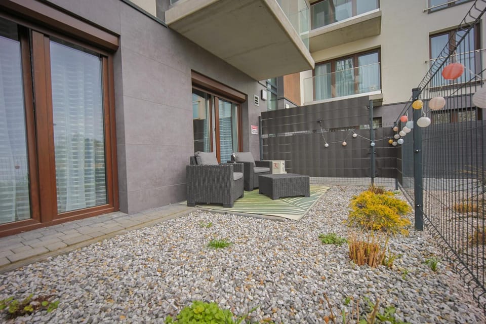 Garden, Balcony/Terrace, Quiet street view, Parking