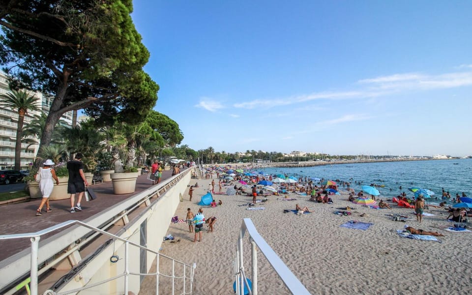 Nearby landmark, Natural landscape, Beach, Sea view
