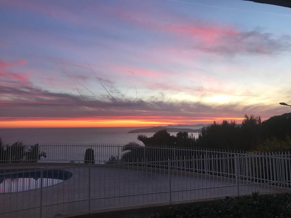 Sea view, Swimming pool, Sunset