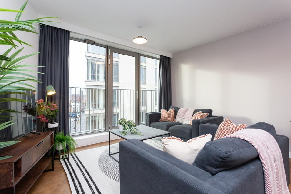 Communal lounge/ TV room, Living room