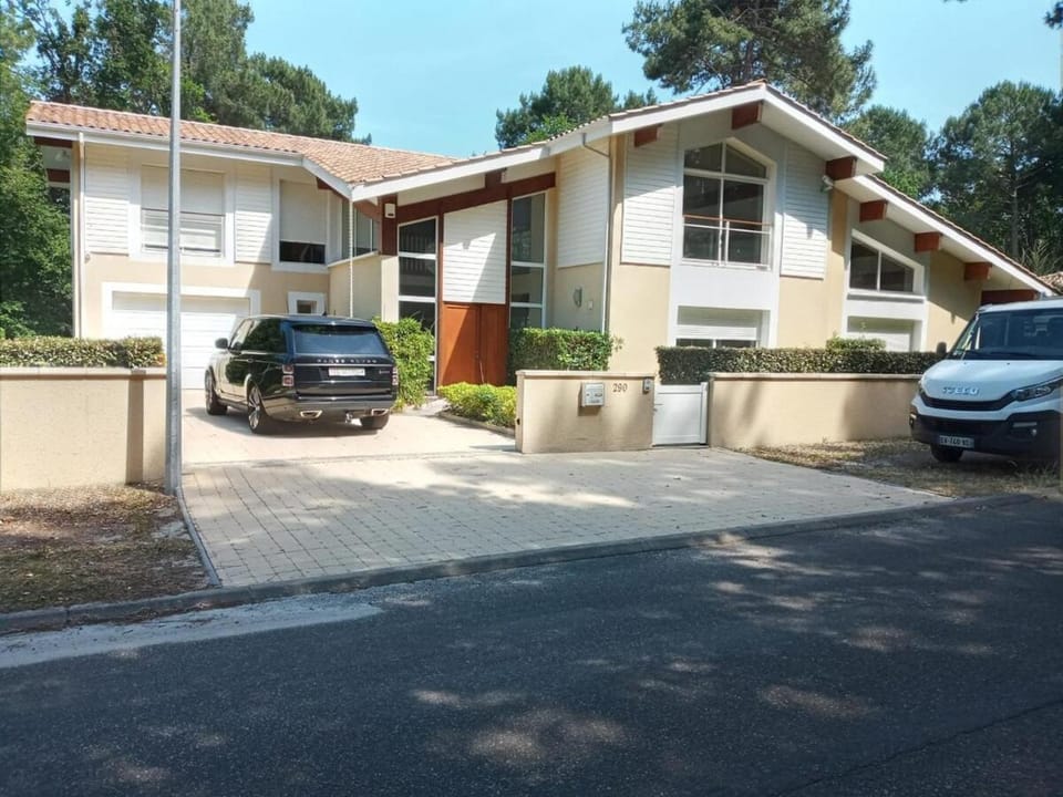 La Parenthèse Villa in Biscarrosse