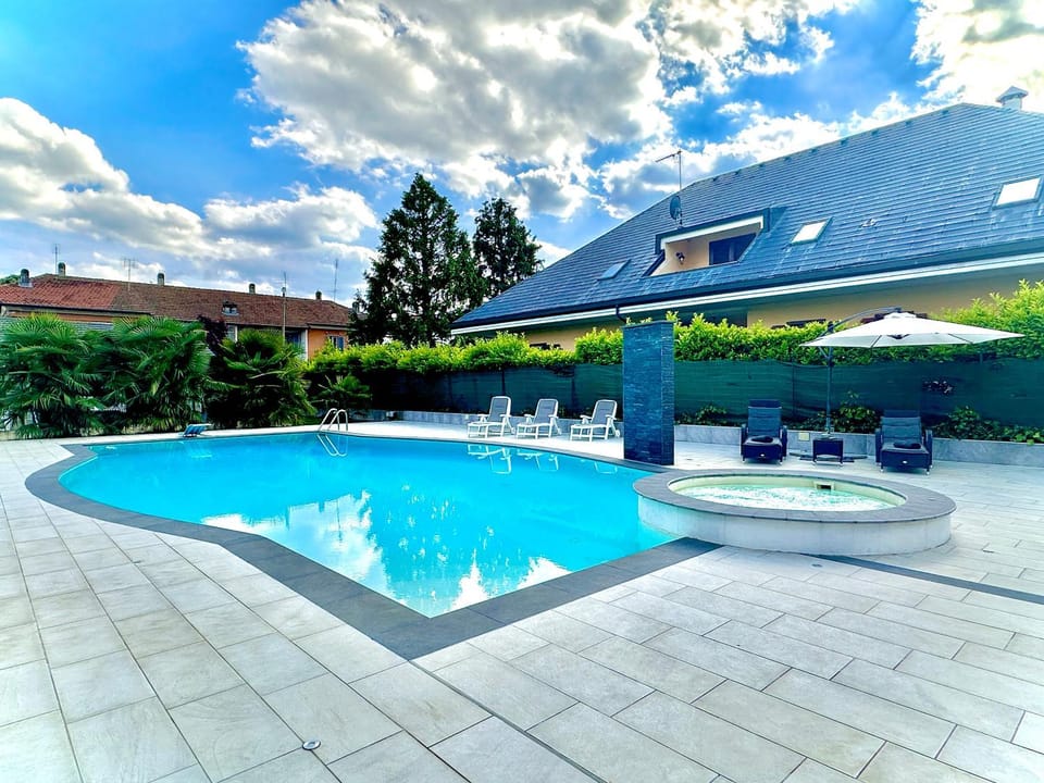 Pool view