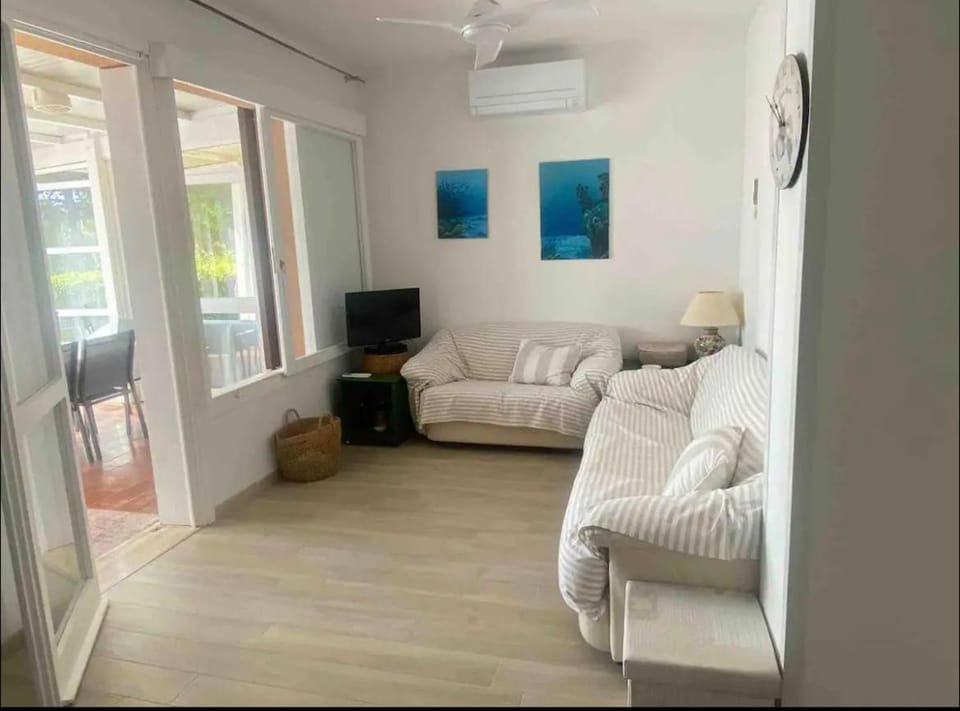 Loggia di Capo d'Arco - Goelba Apartment in Tuscany