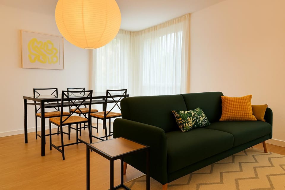 Living room, Seating area, Dining area