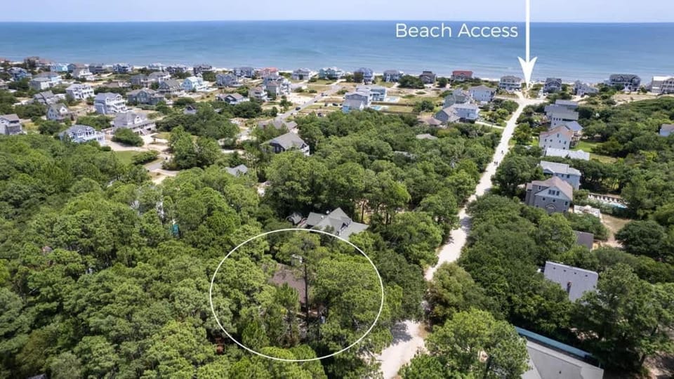 One-of-a-Kind Beach Cabin with Hot Tub Cabin in Corolla