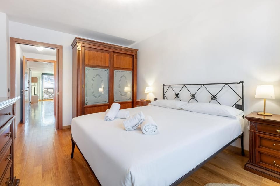 Hostdomus - Sestriere Alpine Escape Apartment in Sestriere