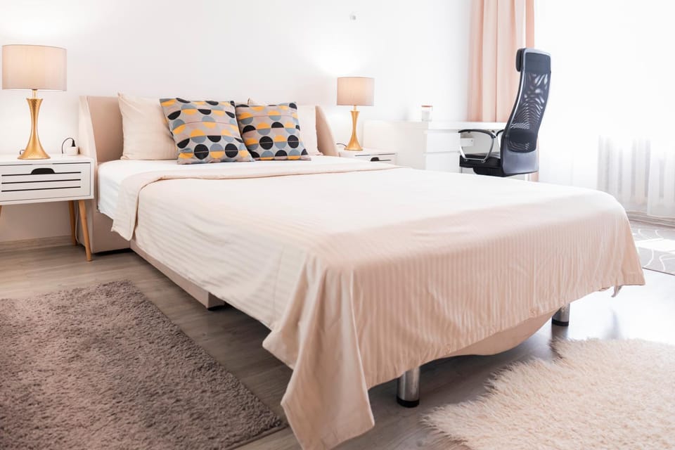 Studio Drumul Taberei aproape de Parc, Mall & Metrou Apartment in Bucharest
