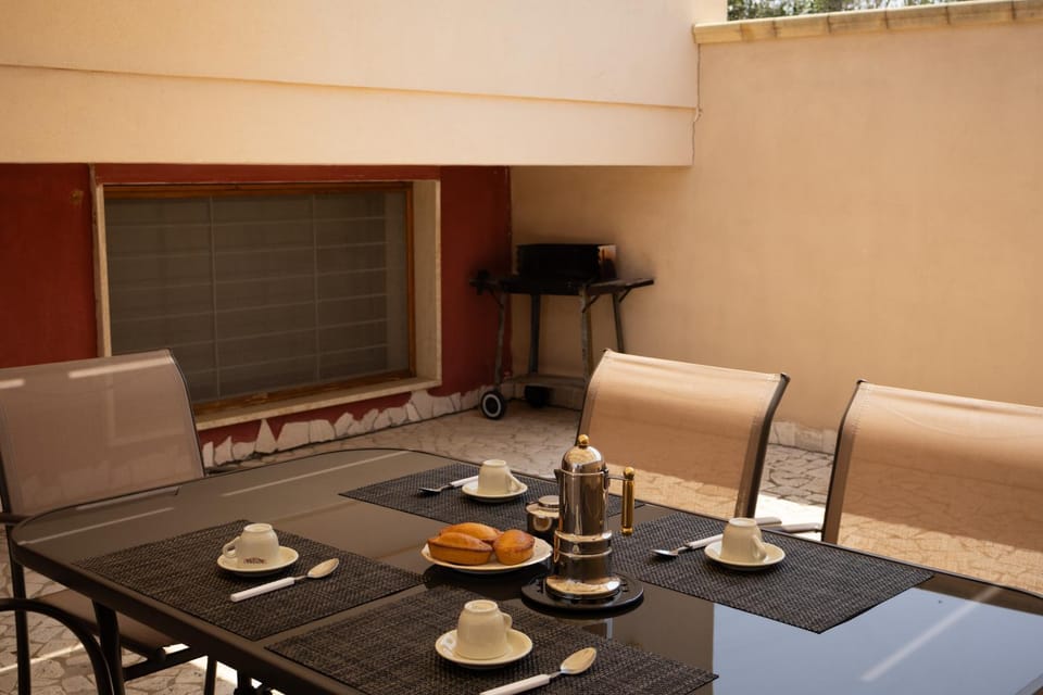 Property building, Seating area, Food, Area and facilities