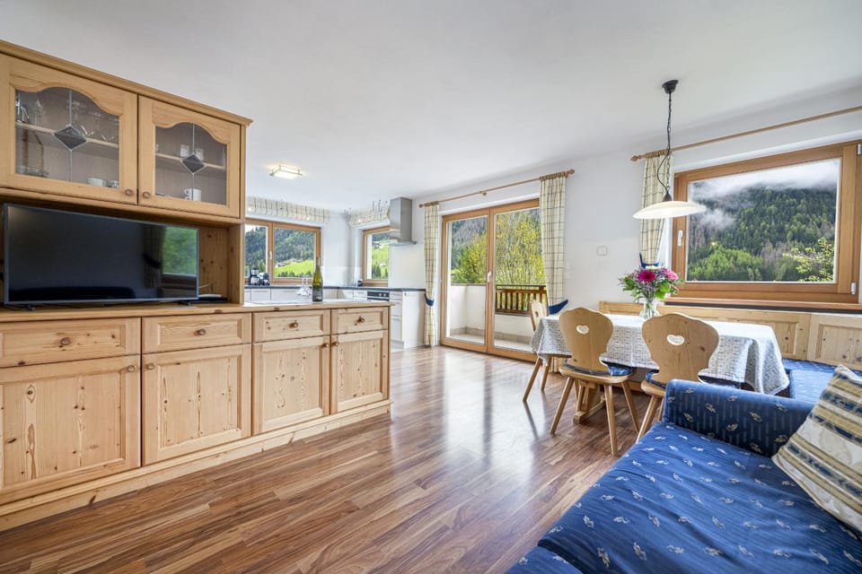 Apartments Ciancel Gino Apartment in Ortisei