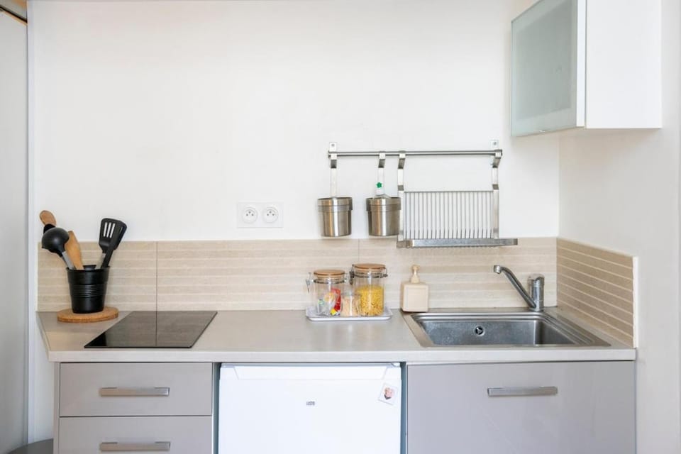 Studio Trouville beach and hyper center Apartment in Deauville