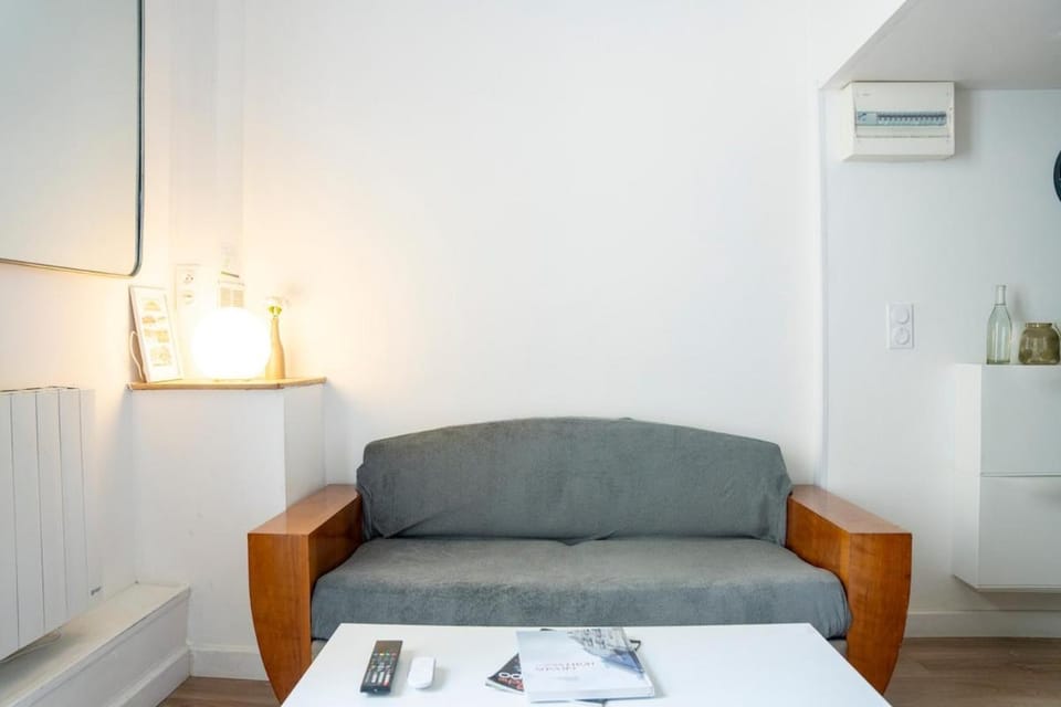 Studio Trouville beach and hyper center Apartment in Deauville