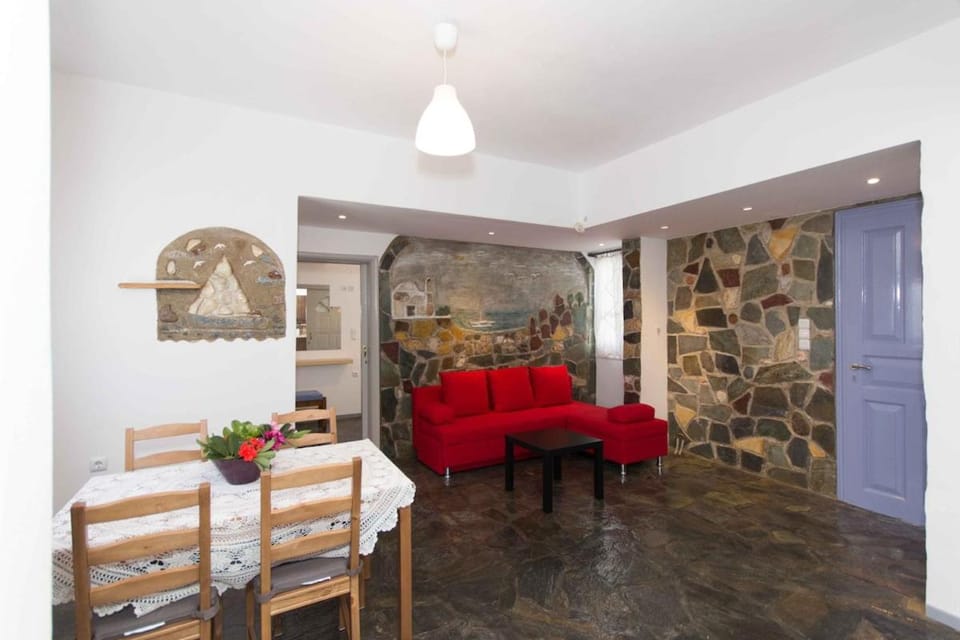 Seating area, Dining area