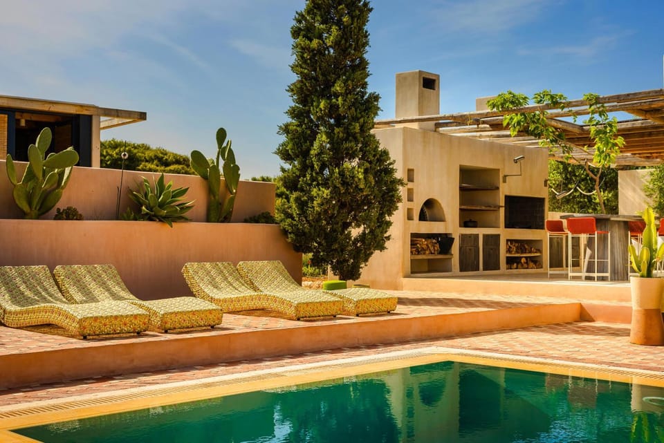 BBQ facilities, Swimming pool, sunbed