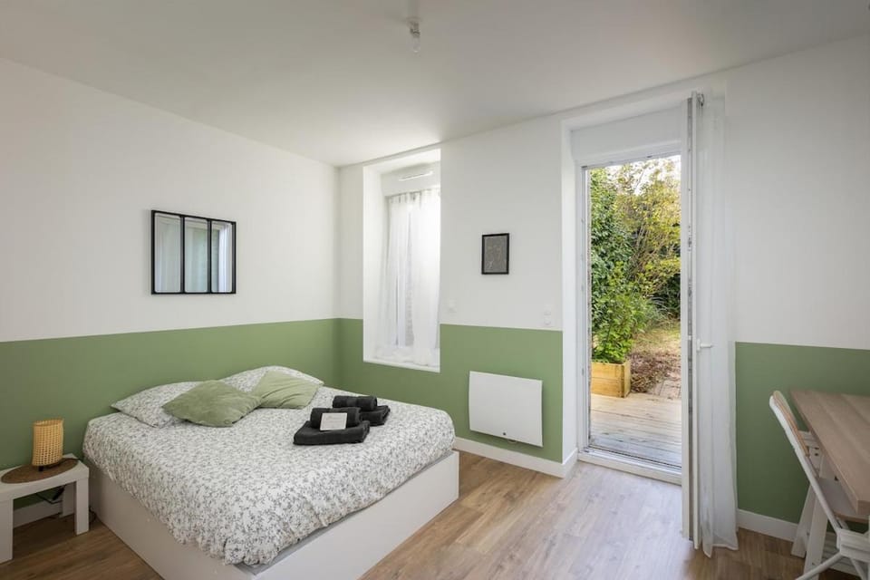 T2 Kig Ha Farz Apartment in Brest