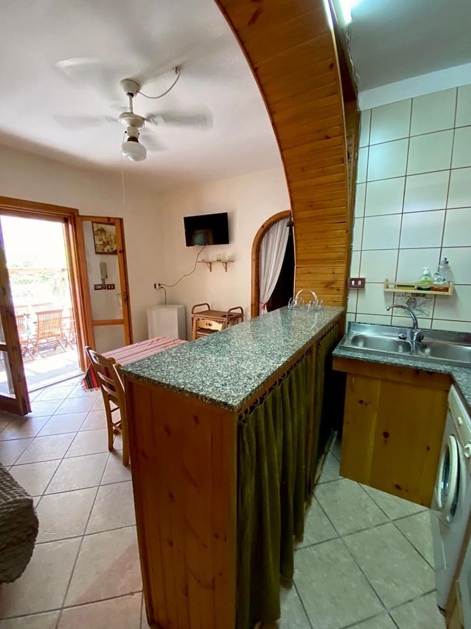 Kitchen or kitchenette