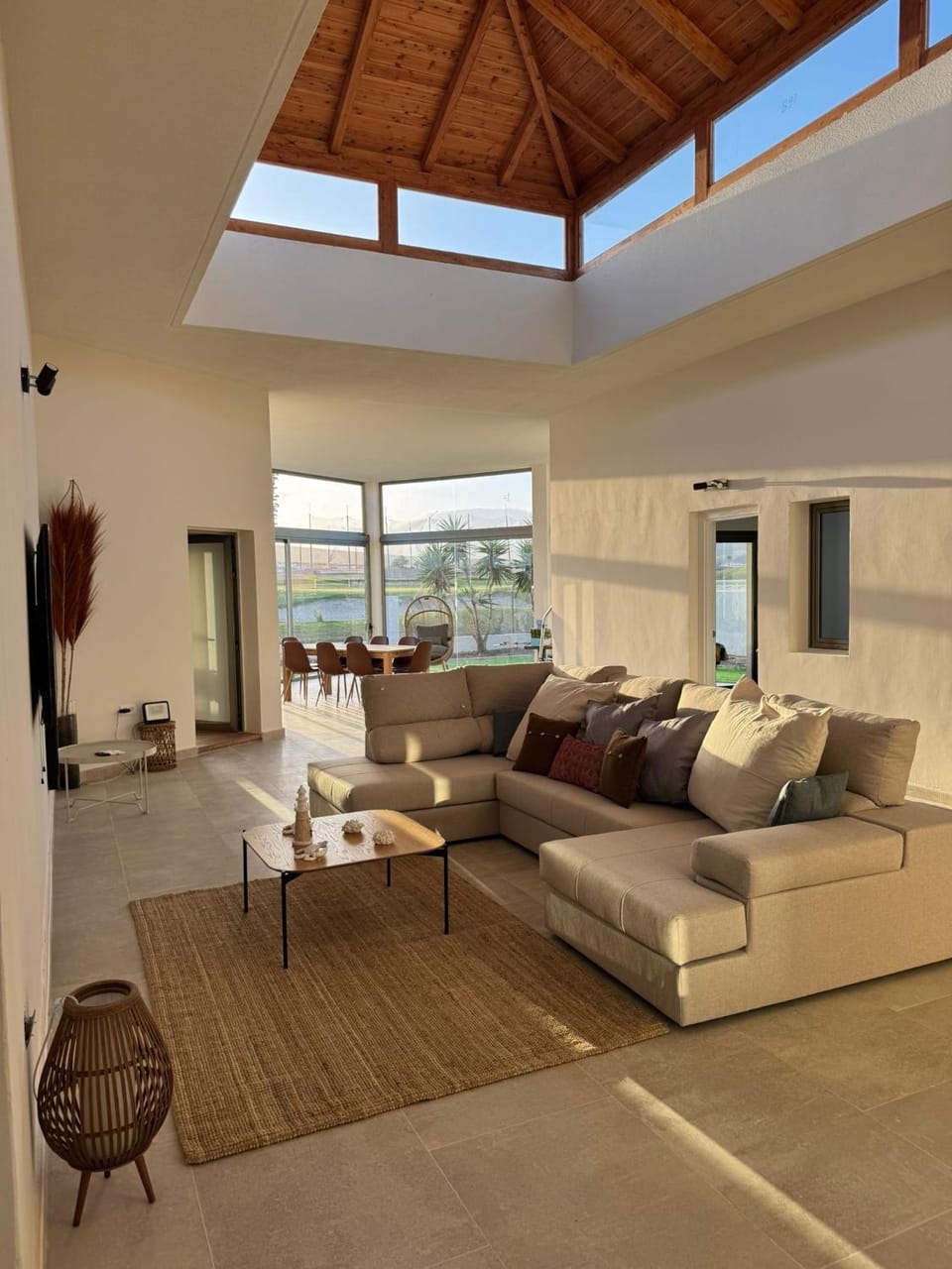 Living room, Lounge or bar