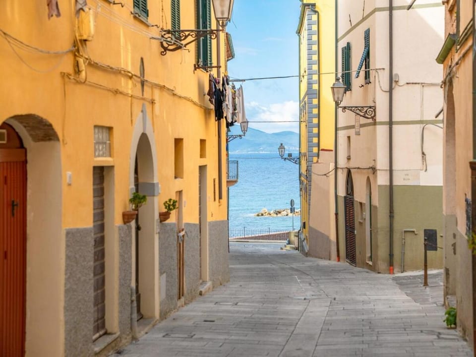 Casa storica vicino al mare Apartment in Piombino