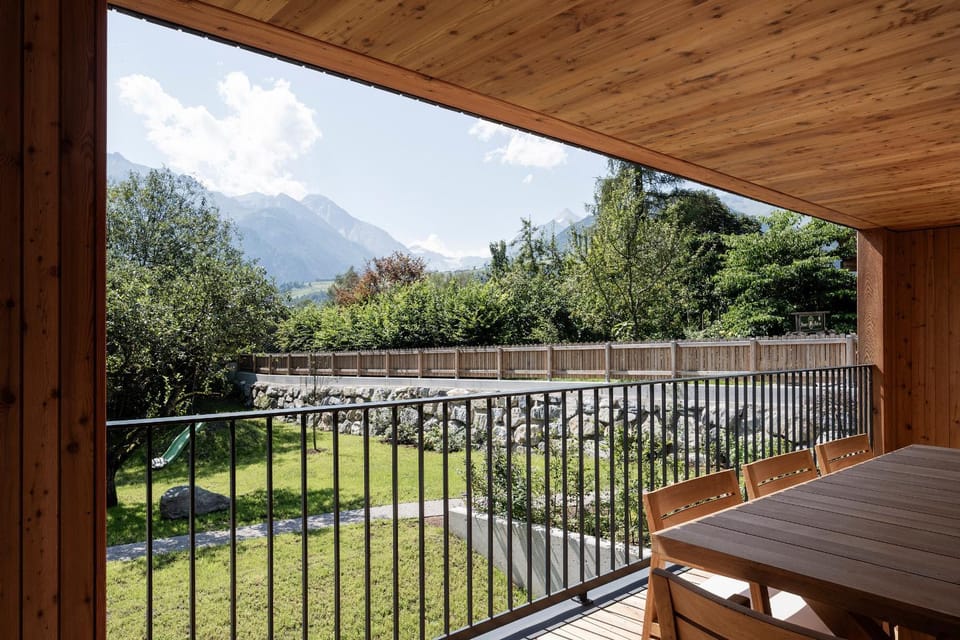 Bathroom, Balcony/Terrace