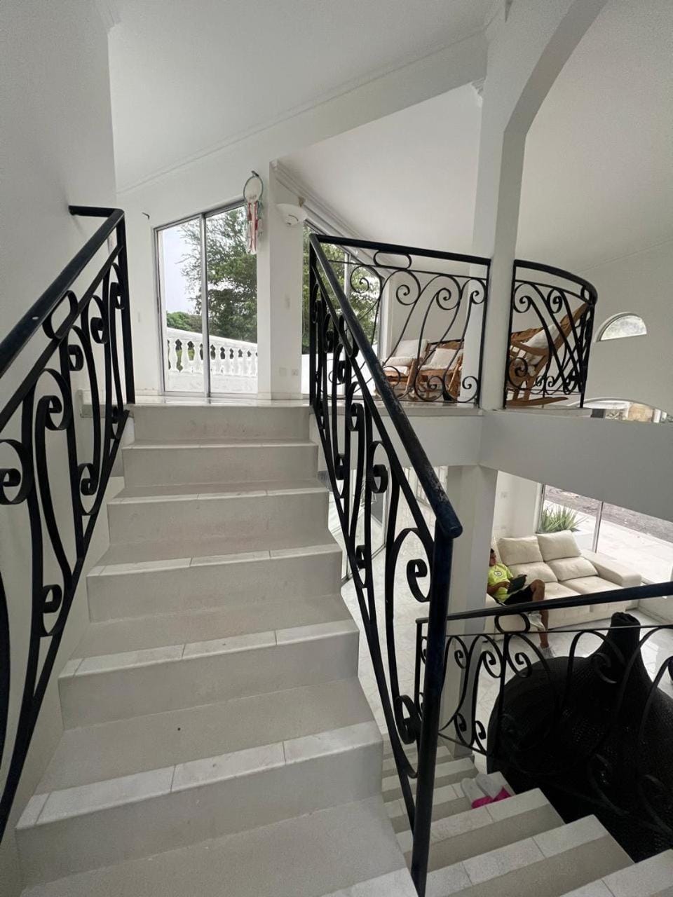 Art and Sculptures Peñon House in Girardot