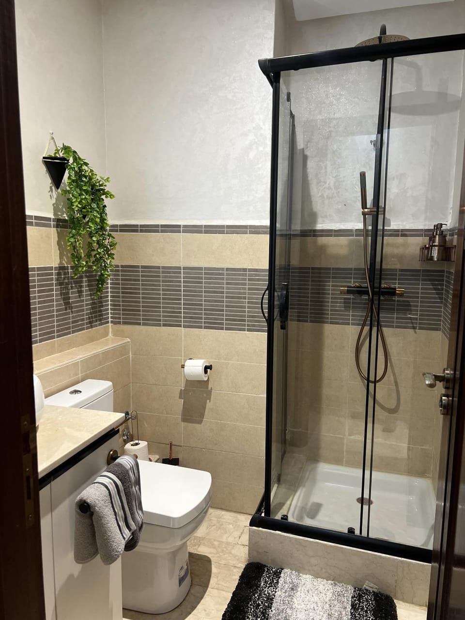 Shower, Bathroom