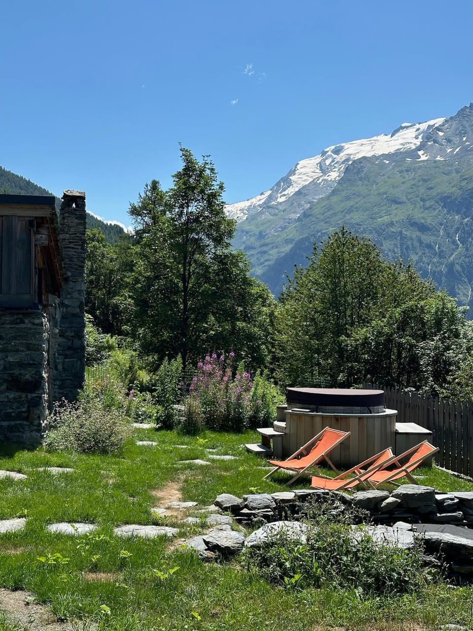 Spring, Day, Natural landscape, Garden, Garden view, Mountain view