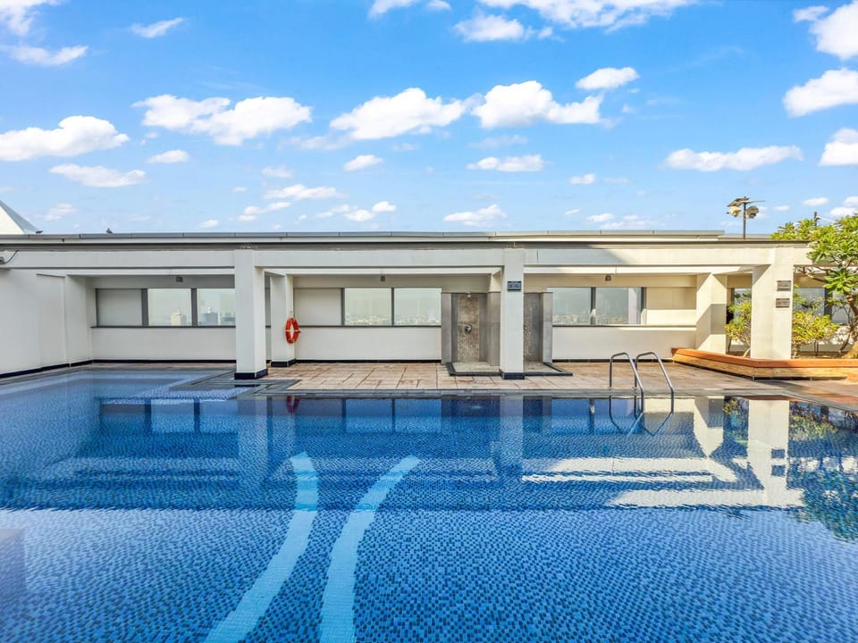 Property building, Swimming pool