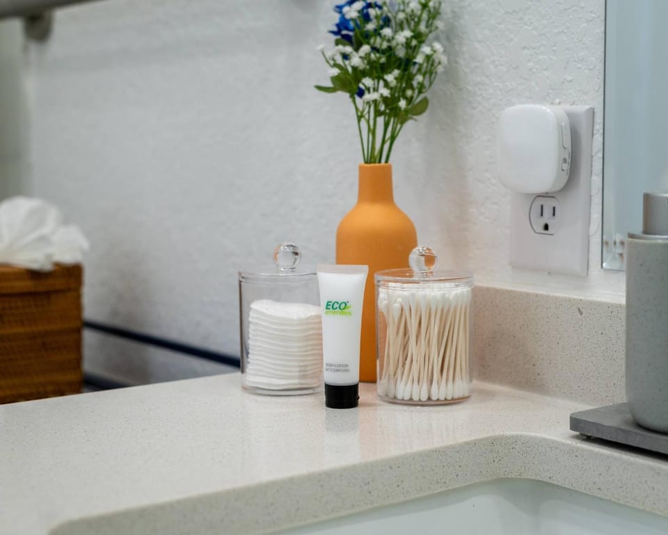 Bathroom, Coffee/tea facilities, towels