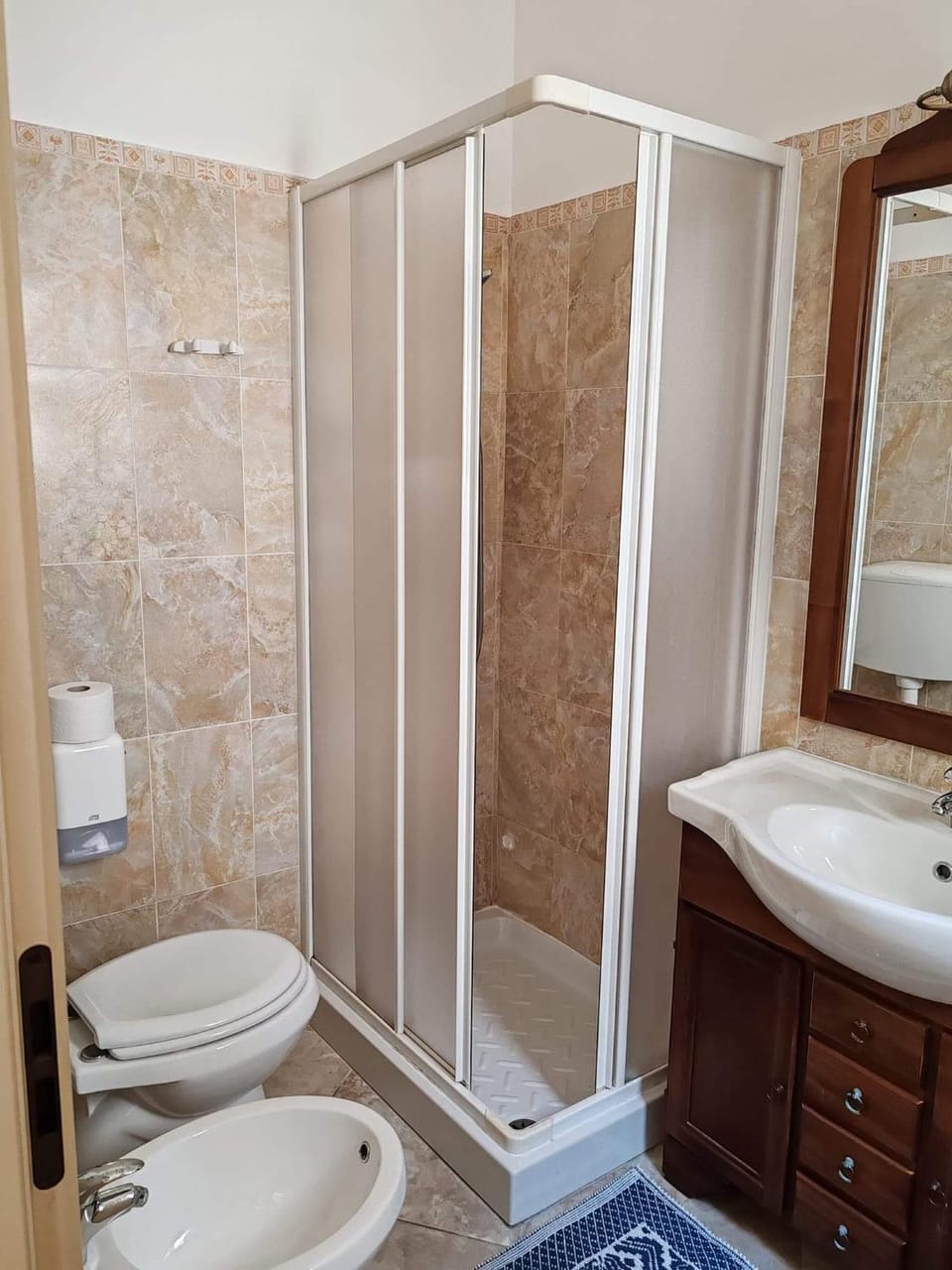 Shower, Toilet, Bathroom, bidet