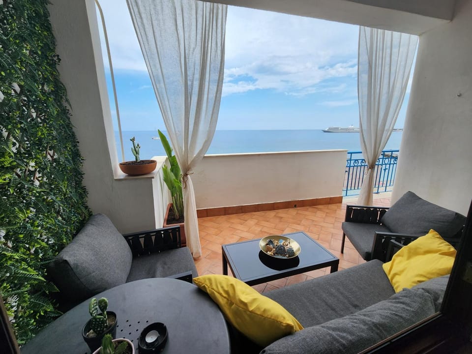 Arcadia Blu Bay Apartment in Naxos